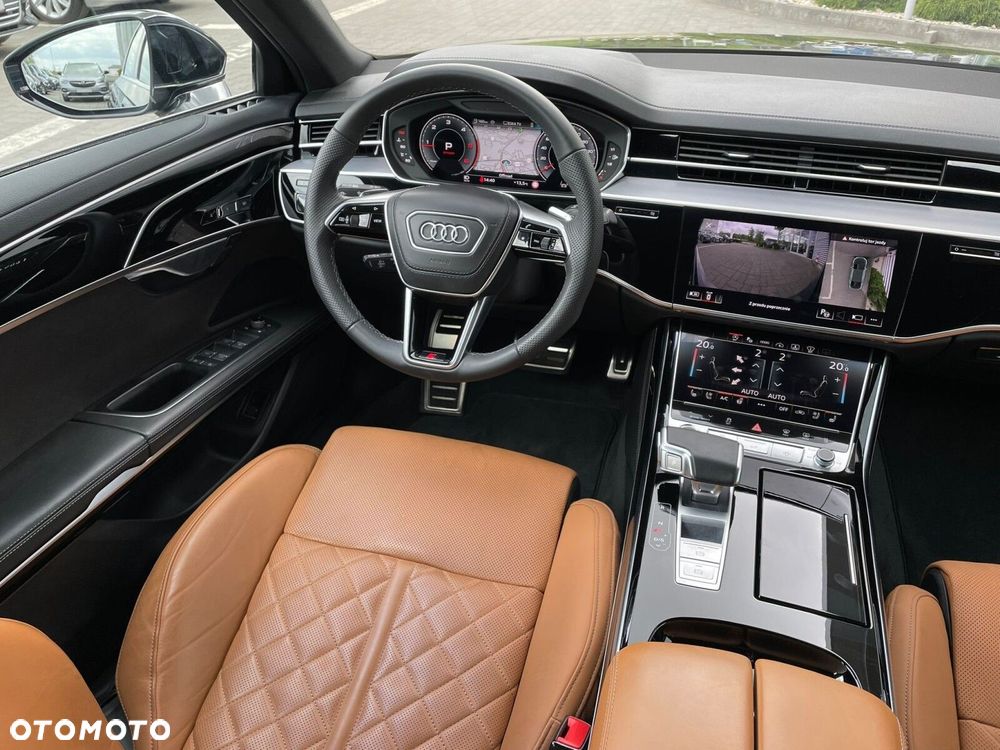 Audi A8 - 16
