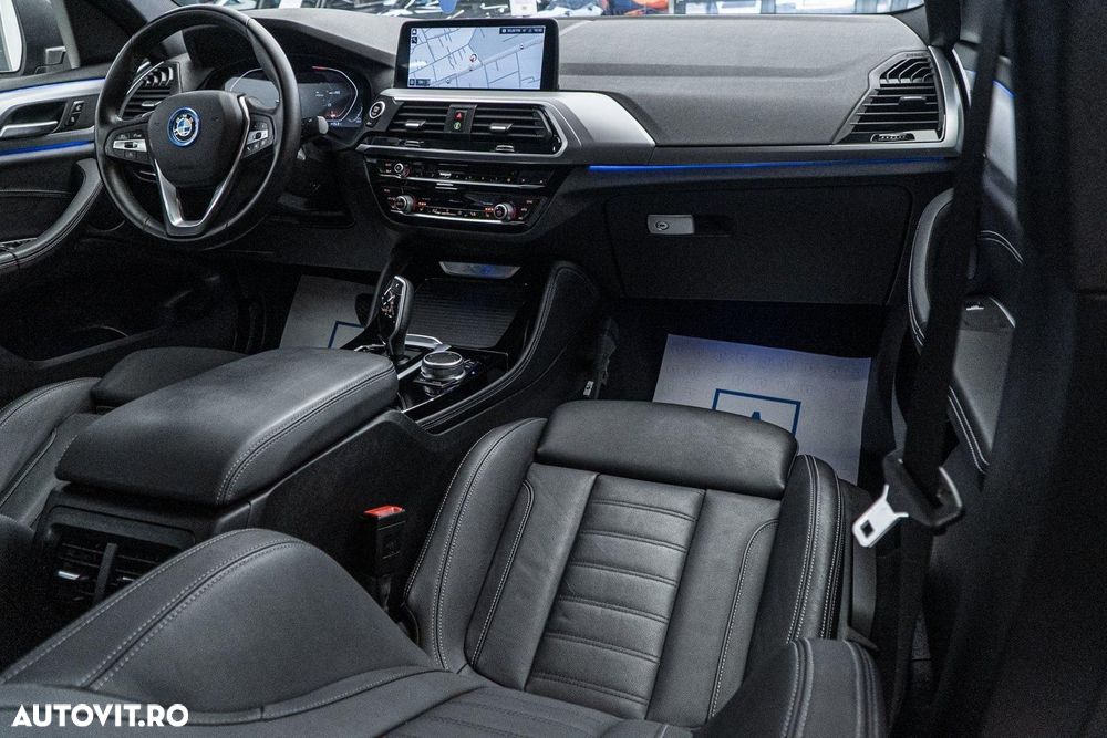 BMW X4 xDrive20i AT xLine - 2