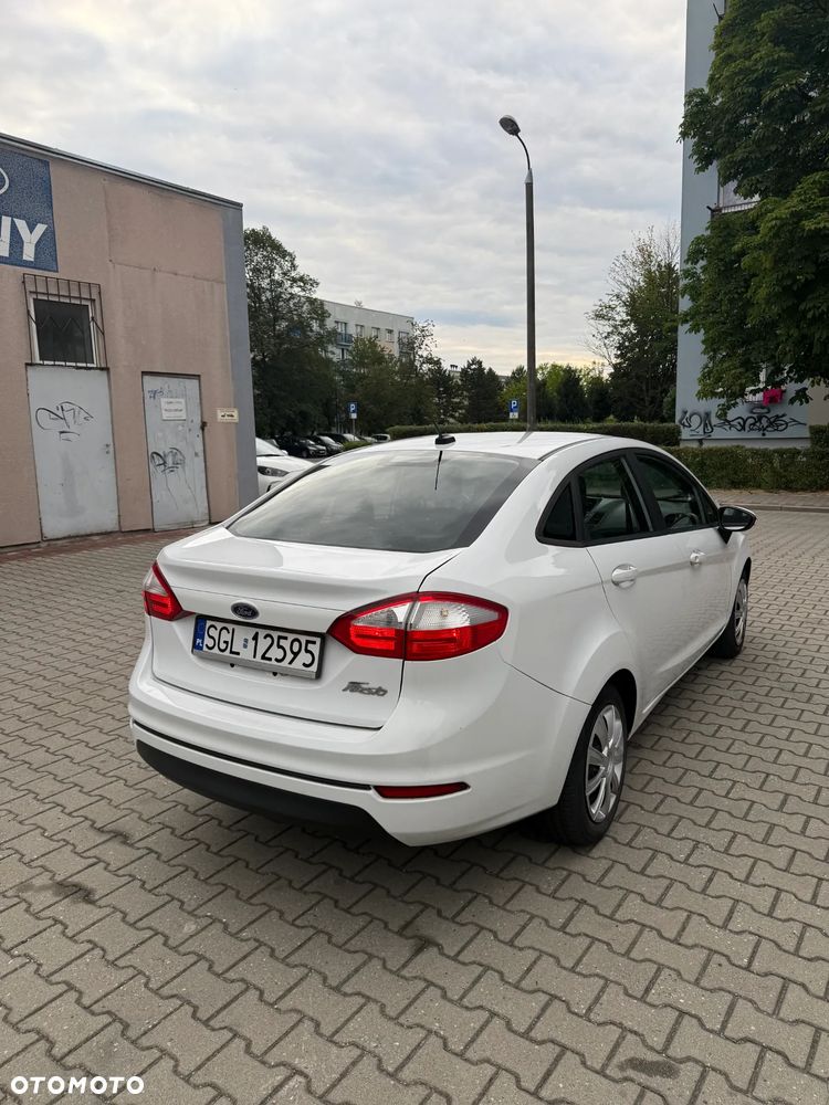 Ford Fiesta - 5