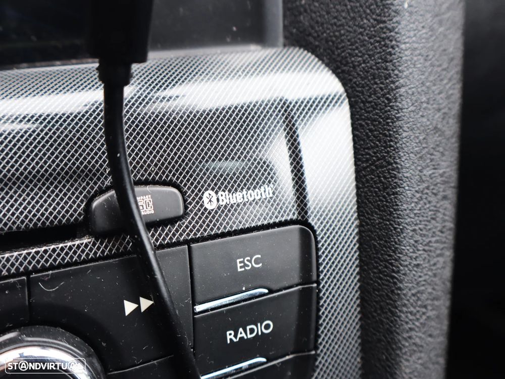 Citroën C4 1.6 HDi Exclusive - 23