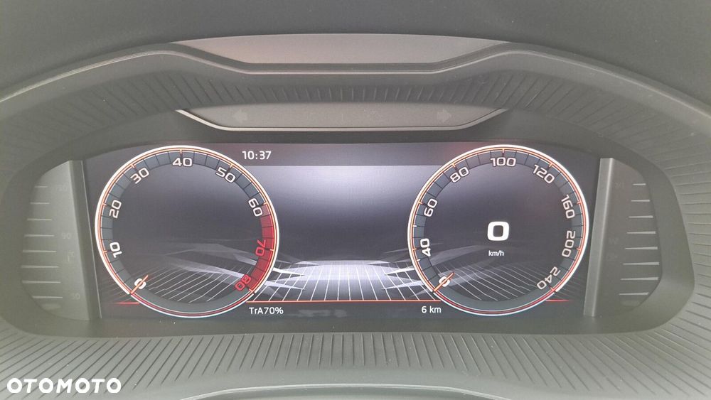 Skoda Kamiq 1.5 TSI Monte Carlo DSG - 19