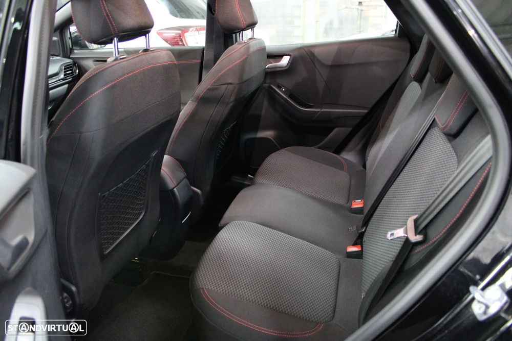 Ford Puma 1.0 EcoBoost MHEV ST-Line X Vivid Ruby Edition - 6