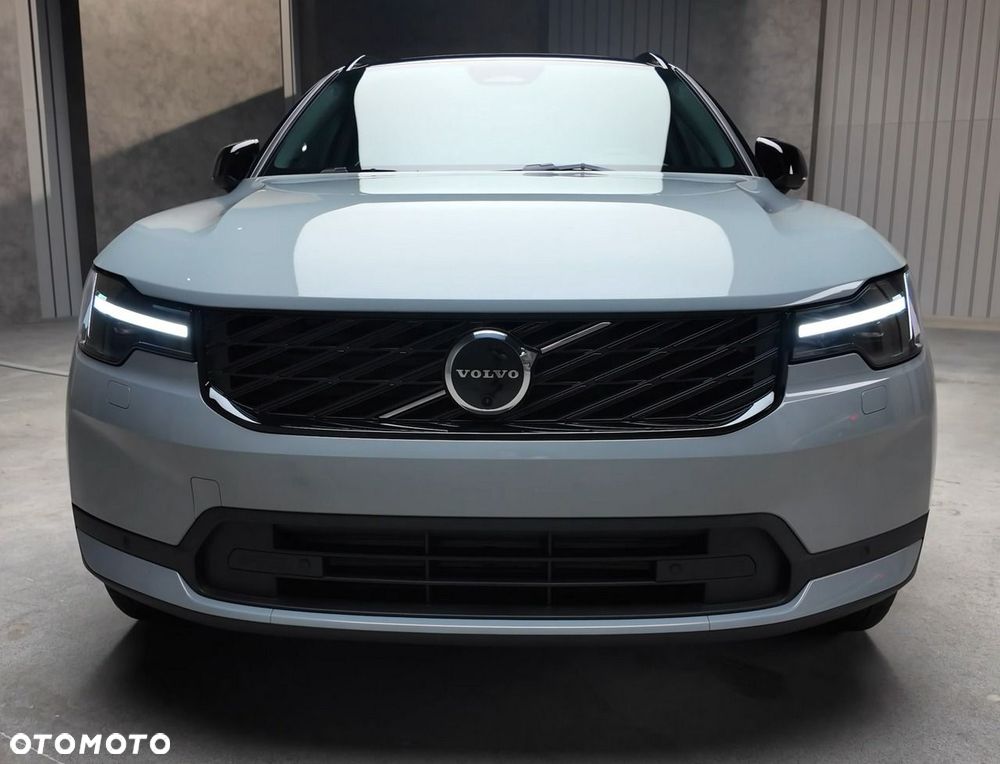 Volvo Xc40 2027 photo 2