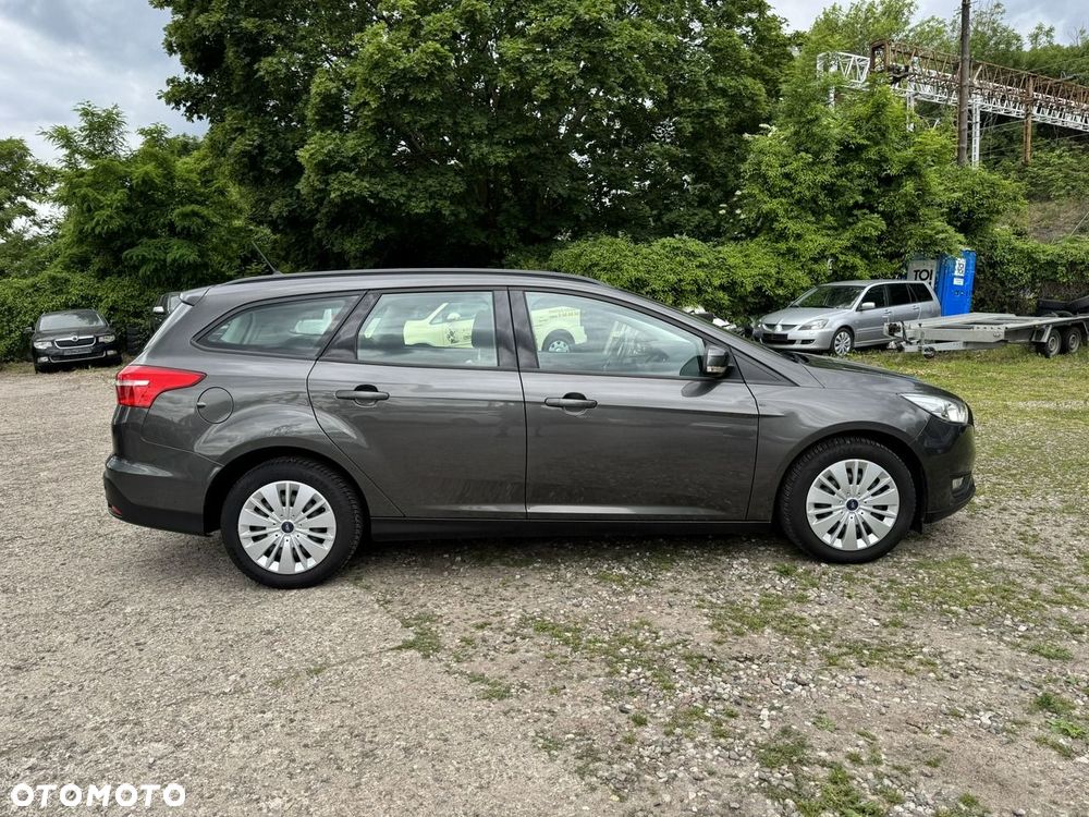 Ford Focus - 5