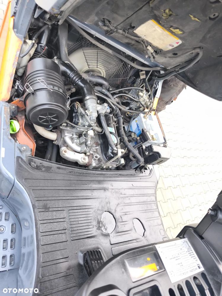 Toyota 02-8FG15 2009 rok gaz automat przesuw boczny nowy akumulator LPG - 13