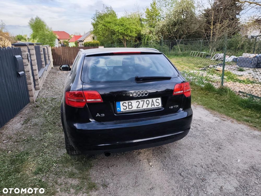 Audi A3 Sportback 1.6 TDI DPF Ambition - 3
