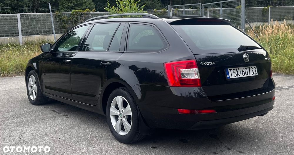 Skoda Octavia 1.6 TDI Elegance DSG - 3