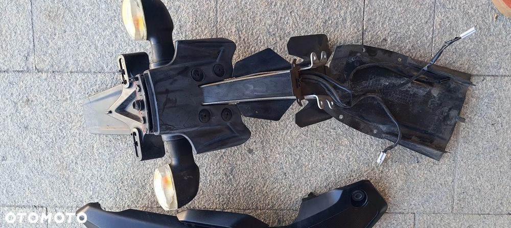 YAMAHA MT07 MT-07 OWIEWKA BŁOTNIK WLOT POWIETRZA OSŁONA BAKU - 13