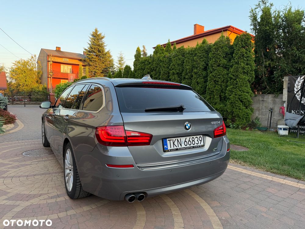 BMW Seria 5 520d Luxury Line - 16