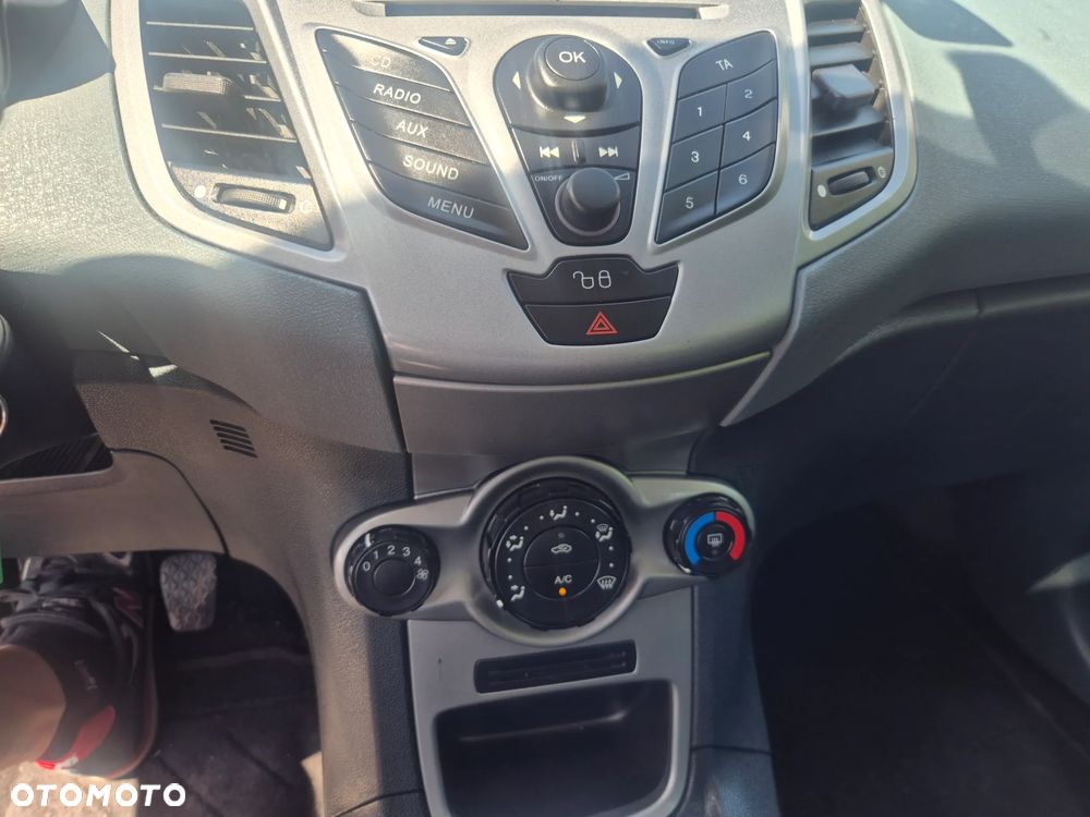 Ford Fiesta 1.25 Viva - 15
