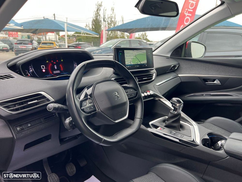 Peugeot 3008 1.2 PureTech Allure Pack - 12