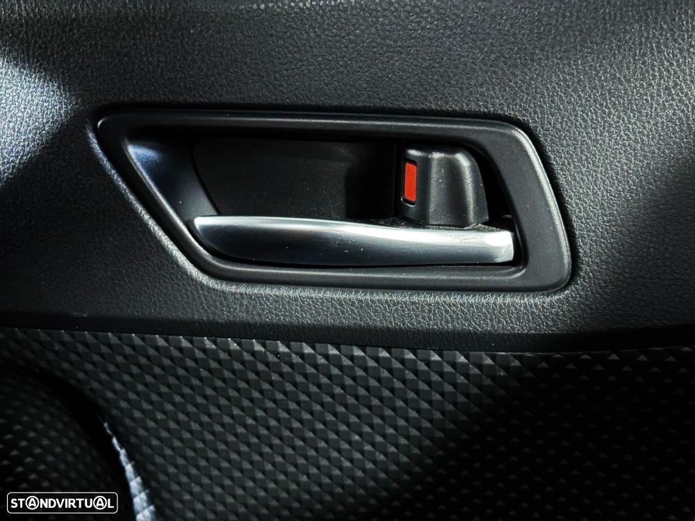 Toyota C-HR 1.8 Hybrid Exclusive - 29