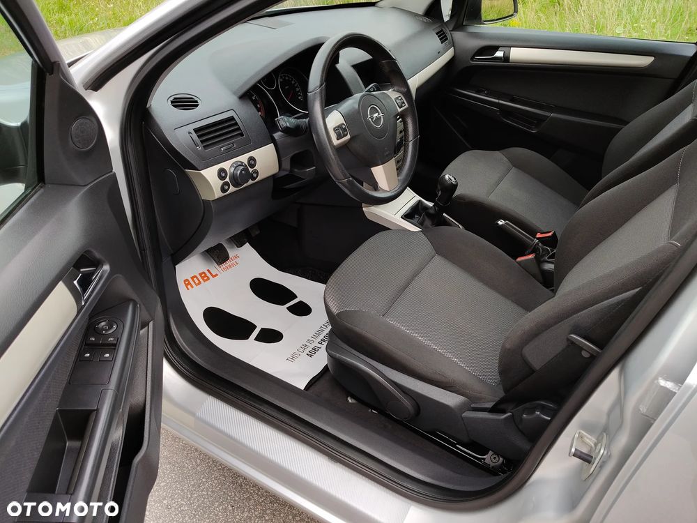 Opel Astra 1.6 Enjoy - 6