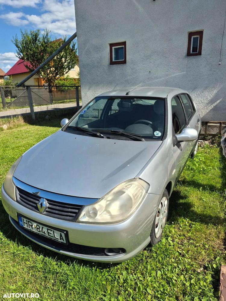 Renault Symbol - 2