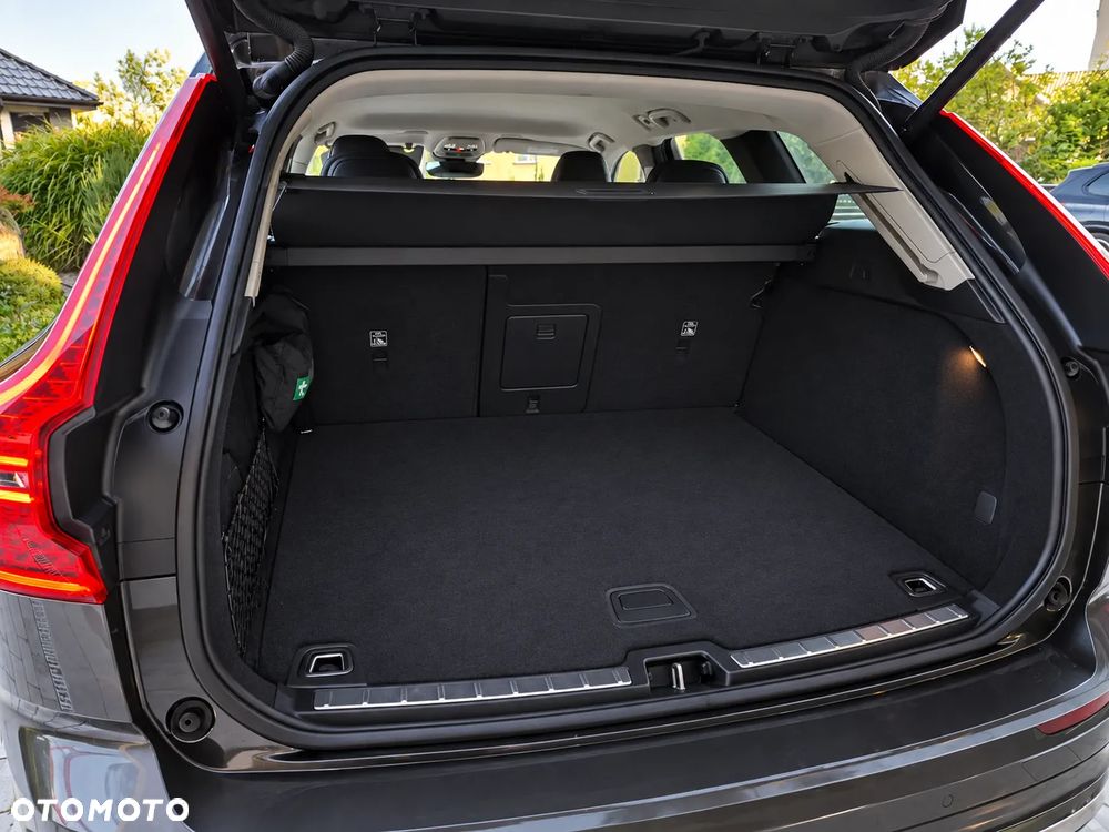 Volvo XC 60 B4 B Inscription - 17