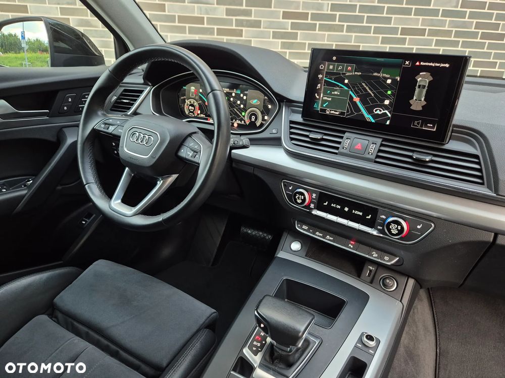 Audi Q5 40 TDI quattro S tronic sport - 28