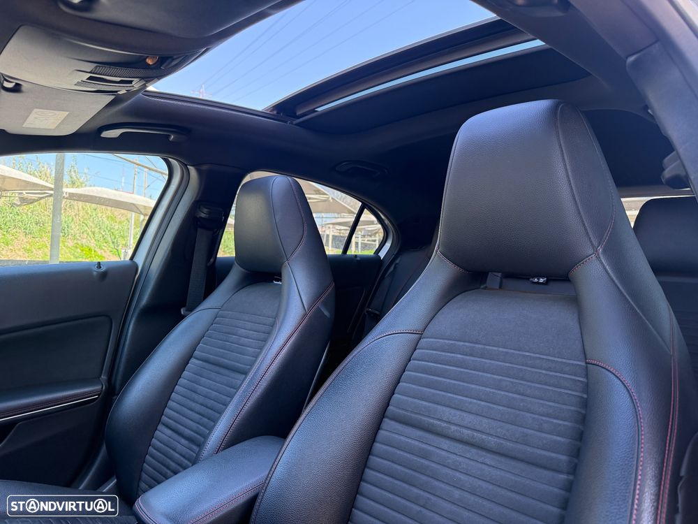 Mercedes-Benz A 180 d AMG Line - 11