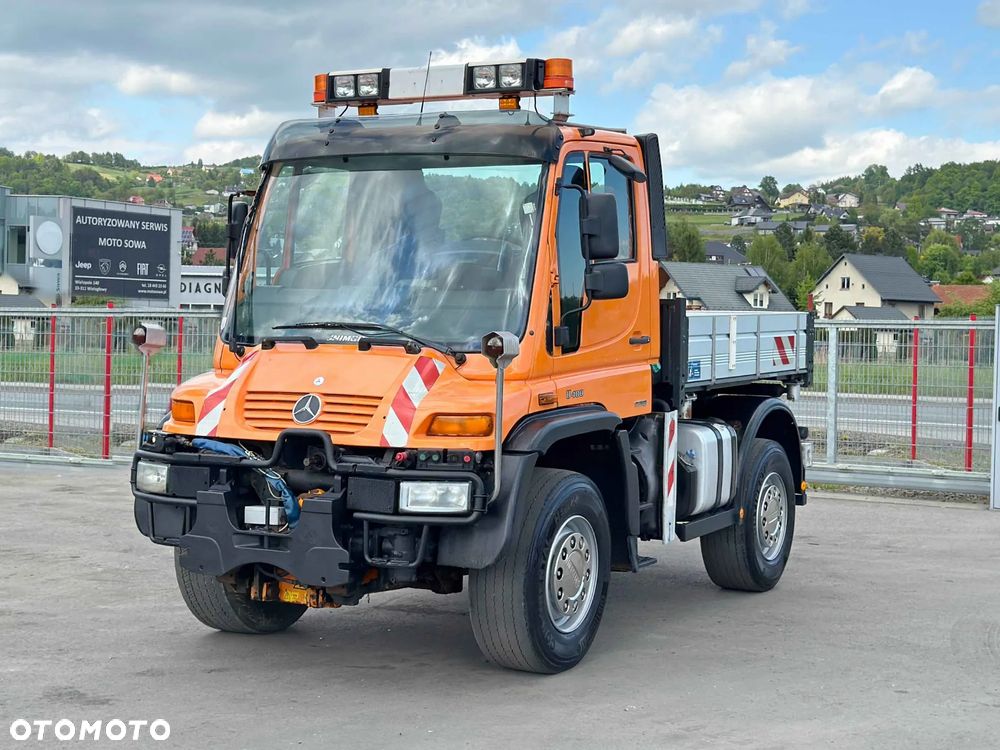 Mercedes-Benz UNIMOG V 400 * Wywrotka 2,40 * 4x4 * STAN BDB - 2