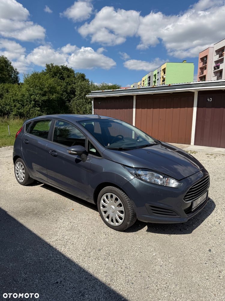 Ford Fiesta 1.5 TDCi Ambiente - 8