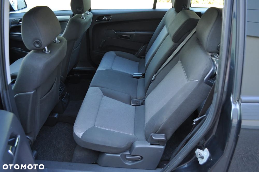 Opel Zafira 1.8 Family - 20