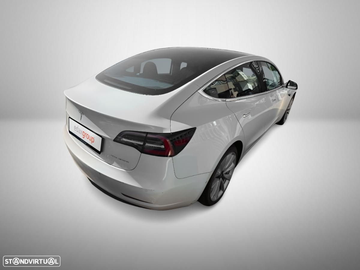 Tesla Model 3 Long-Range Dual Motor AWD - 2