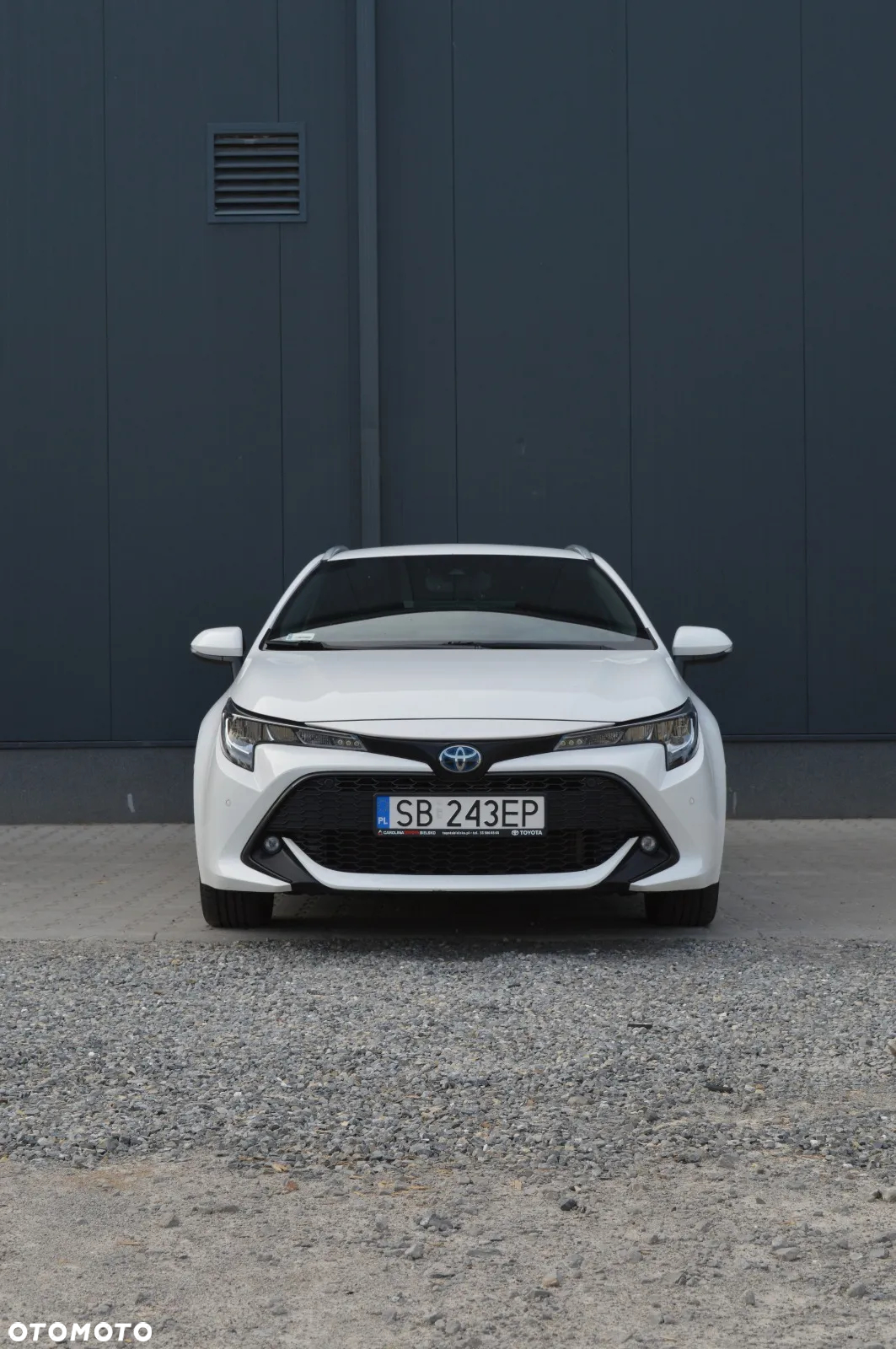 Toyota Corolla 2.0 Hybrid Comfort - 7