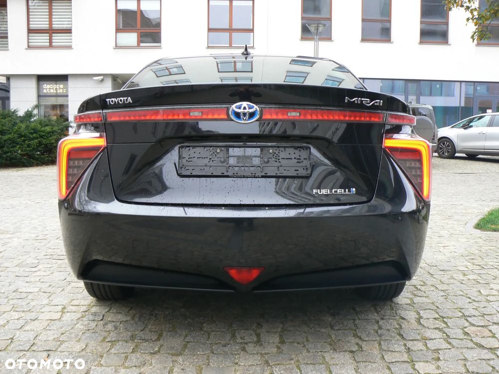 Toyota Mirai Standard - 9