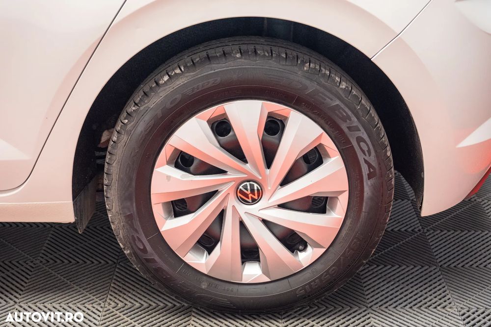 Volkswagen Polo - 11