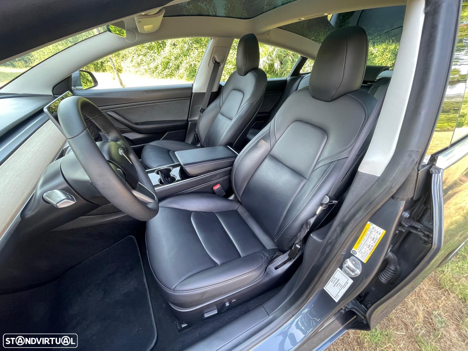 Tesla Model 3 Long-Range Dual Motor AWD - 33