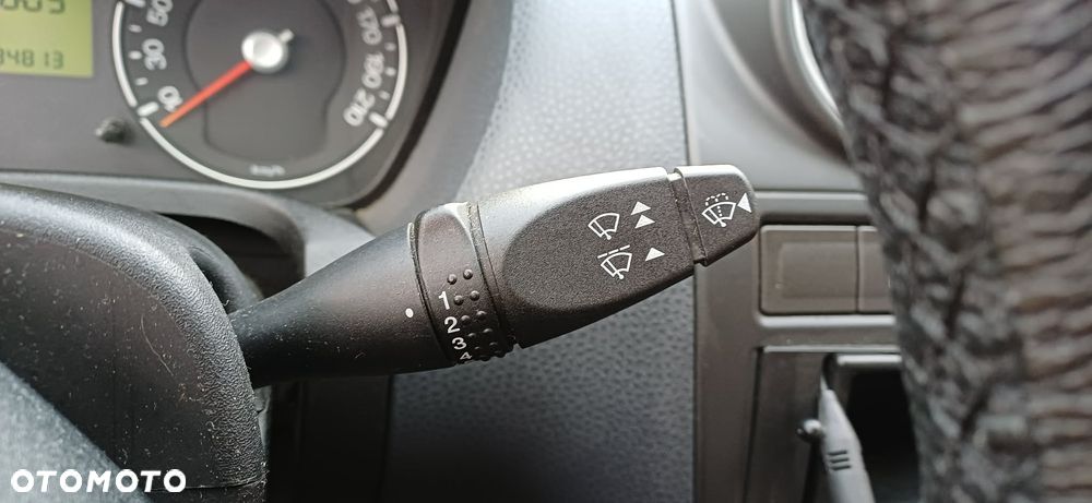 Ford Fiesta 1.3 - 21