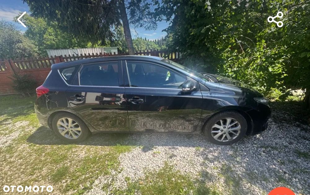 Toyota Auris 1.4 D-4D - 4