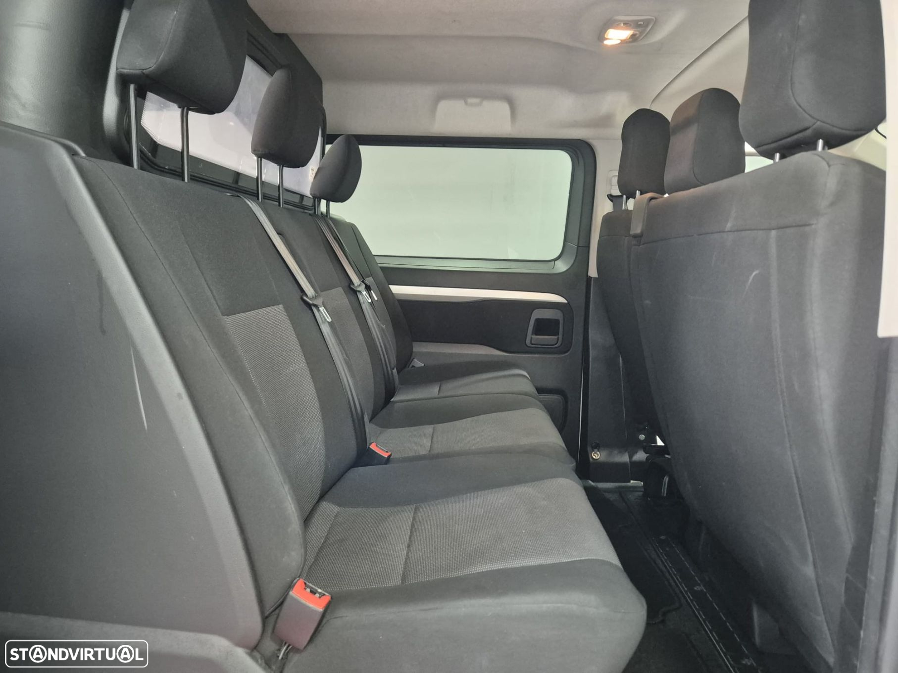 Peugeot Expert 2.0 BlueHDi L3H1 Long EAT8 - 12