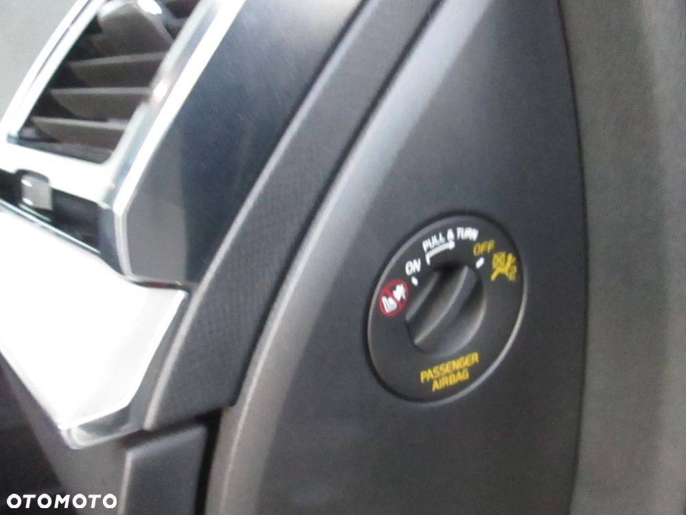 Volvo XC 90 B5 D AWD Geartronic Momentum Pro - 34