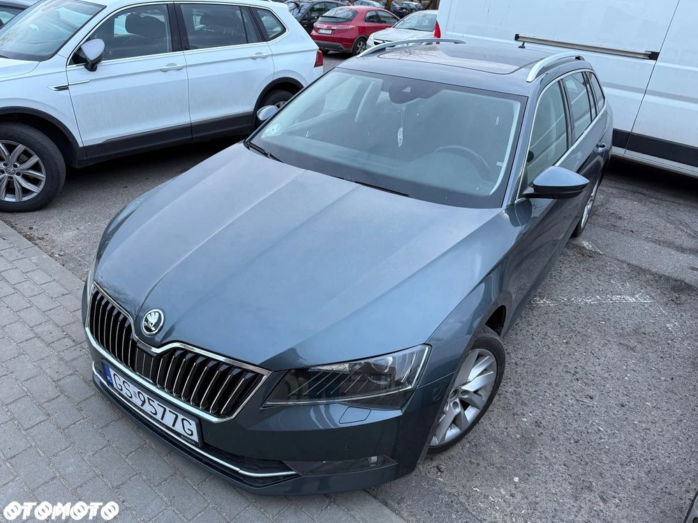 Skoda Superb 1.4 TSI ACT Ambition - 2