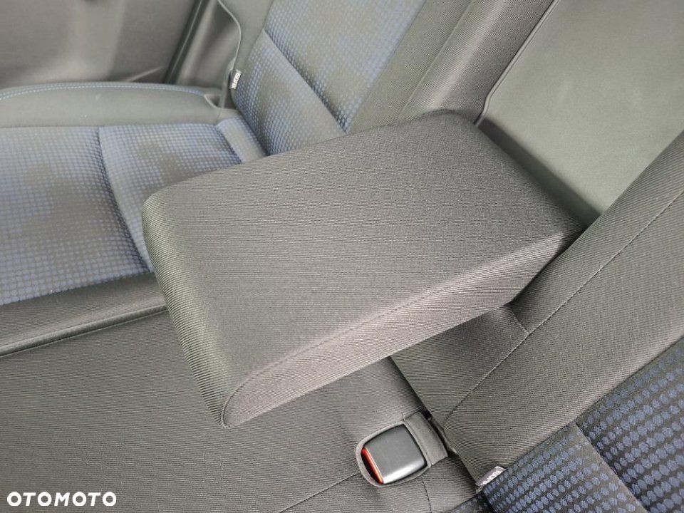 Hyundai ix20 - 12