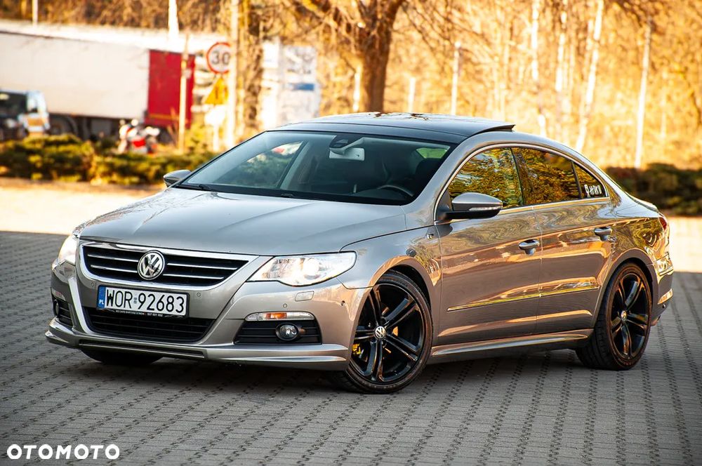 Volkswagen Passat CC - 11
