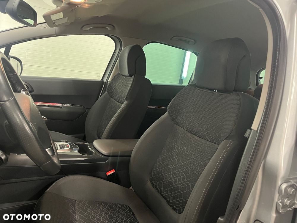 Peugeot 3008 HDi FAP 115 Style - 23
