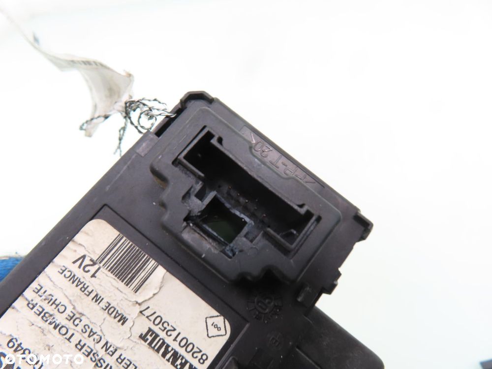 CZYTNIK KARTY RENAULT SCENIC II S118539002D - 2