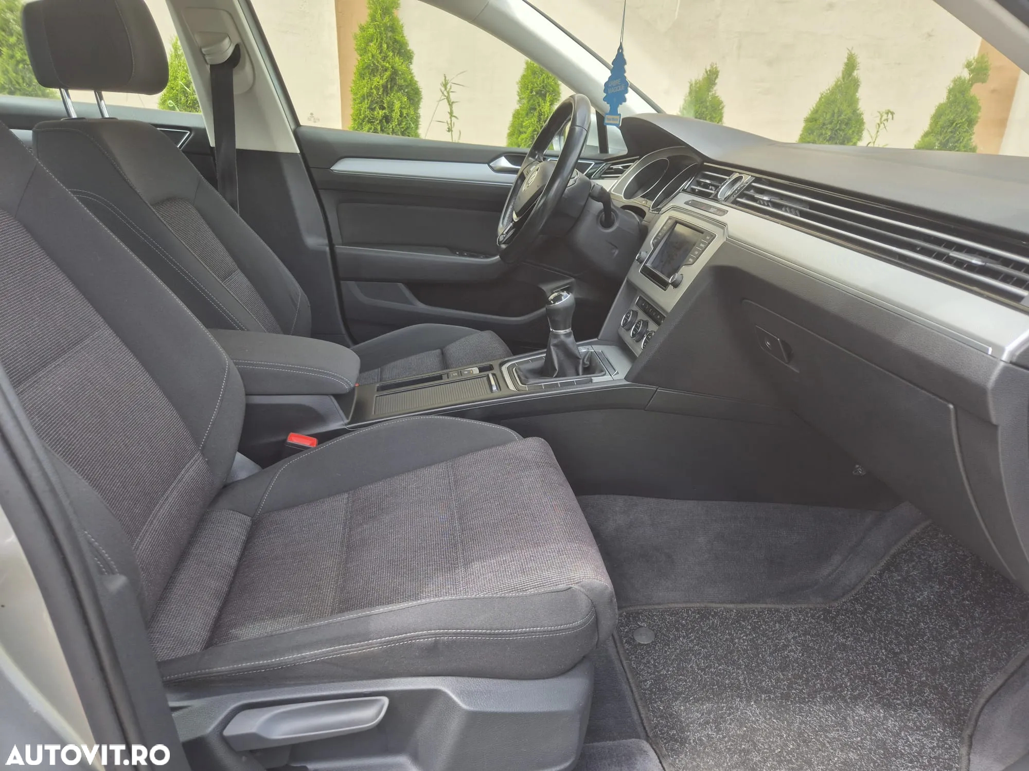 Volkswagen Passat 1.6 TDI (BlueMotion Technology) Comfortline - 30