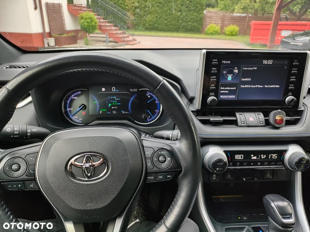 Toyota RAV4 - 12