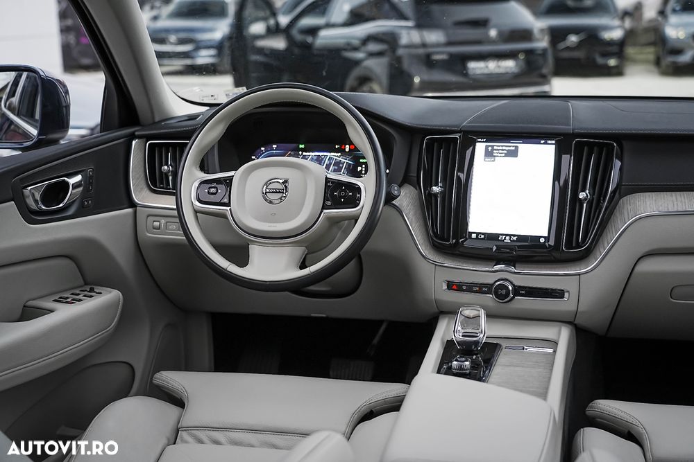 Volvo XC 60 Recharge T6 Twin Engine eAWD Inscription Expression - 27