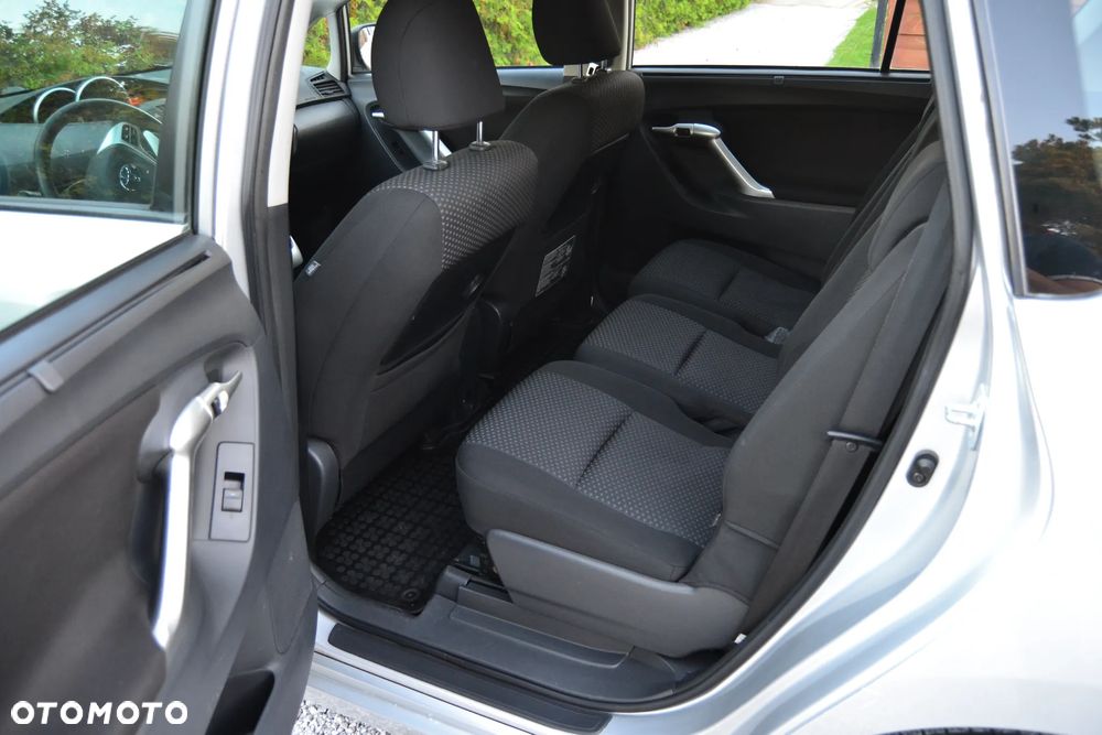 Toyota Verso 1.8 Sol plus NAVI - 28