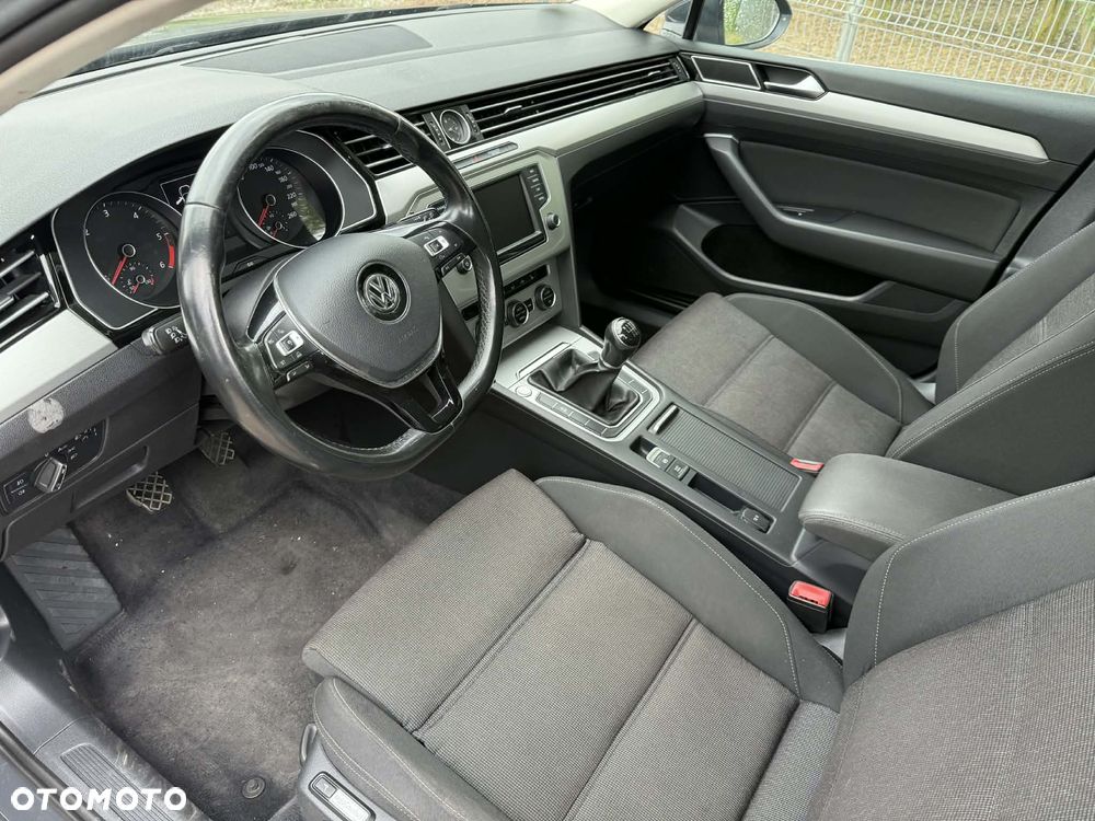 Volkswagen Passat 2.0 TDI BMT Comfortline - 5