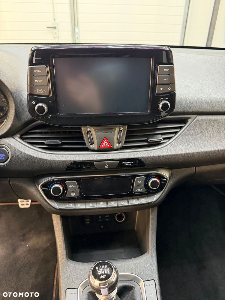 Hyundai i30 N - 23