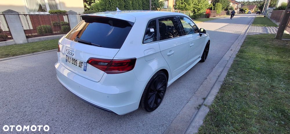 Audi A3 Sportback 2.0 TDI (clean diesel) S line Sportpaket - 9