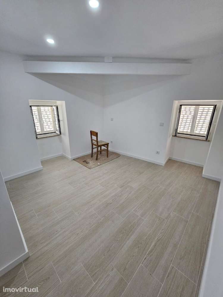 Moradia Ind. V2 - Arcos de Valdevez - Grande imagem: 5/17