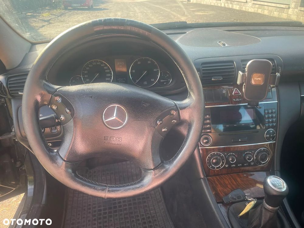 Mercedes-Benz Klasa C 200 CDI Classic - 5