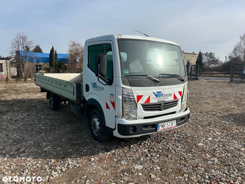 Renault MAXITY - 1