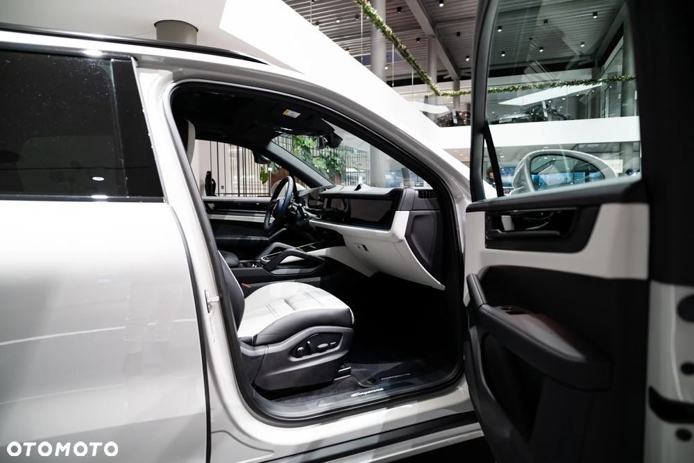 Porsche Cayenne E-Hybrid PHEV - 19