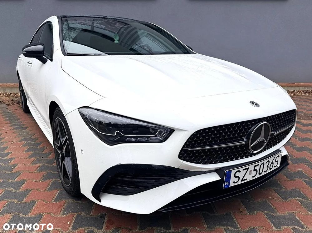 Mercedes-Benz CLA 200 AMG Line 7G-DCT - 24